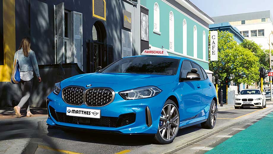 Fahrschulfahrzeug BMW 1er